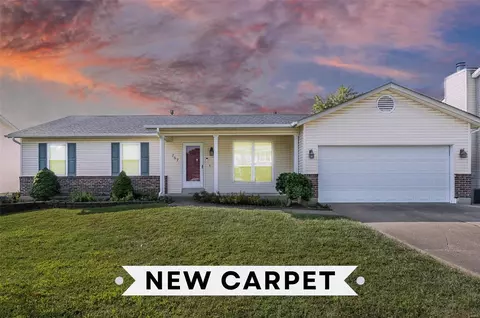 757 Estes Park Dr, Saint Peters, MO 63376