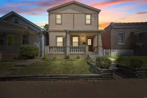 5470 Christy Blvd, Saint Louis, MO 63116