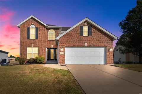 683 Springfield Dr, Wentzville, MO 63385