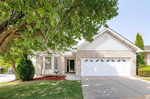 301 Villa Tuscany Ct #1A, O'fallon, MO 63366