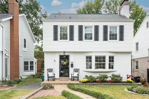 9132 Lawn Ave, Brentwood, MO 63144