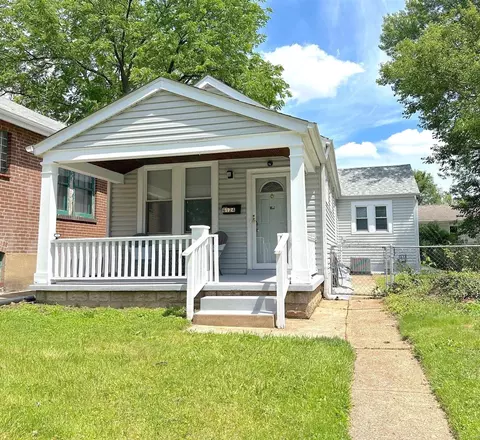 6124 Idaho Ave, Saint Louis, MO 63111