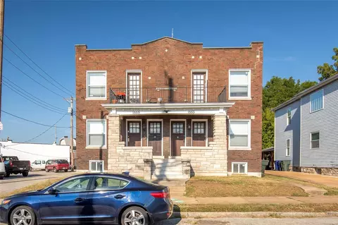 1553 Tamm Ave, Saint Louis, MO 63139