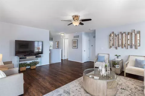 112 Wabash Spur Dr, O'fallon, MO 63366 photo 3
