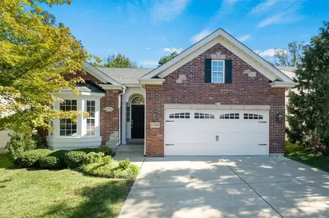 1340 Greystone Estates Ln, Saint Louis, MO 63146