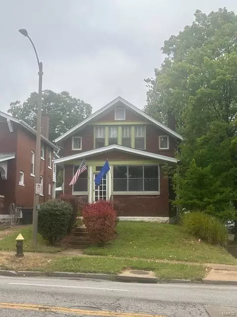 1341 Mccausland Ave, Saint Louis, MO 63117