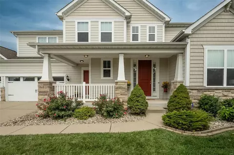 Exterior - 331 Oak Stand Path, Chesterfield, MO 63005 photo 3 of 8