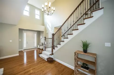 Entry Way - 331 Oak Stand Path, Chesterfield, MO 63005 photo 4 of 12