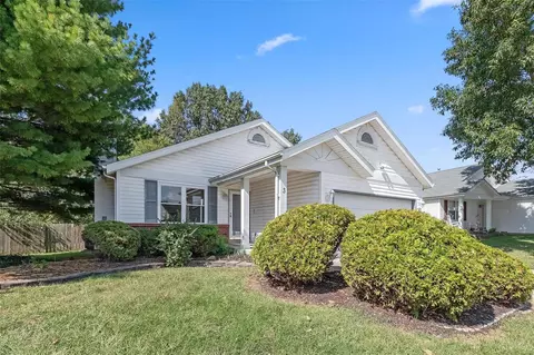 3 Mallard Pointe Dr, O'fallon, MO 63368 photo 2