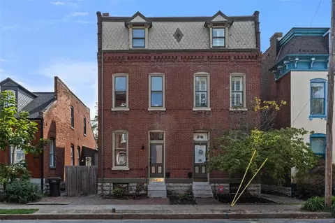 2708 Lemp Ave #2708, Saint Louis, MO 63118