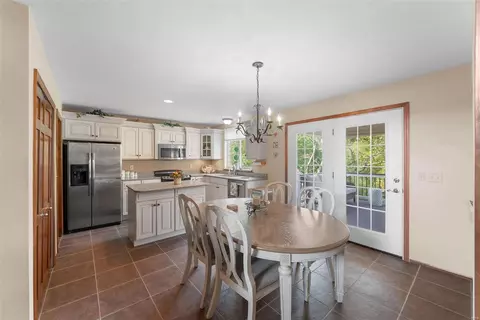 Dining - 2523 Barrett Springs Dr, Ballwin, MO 63021 photo 1 of 8