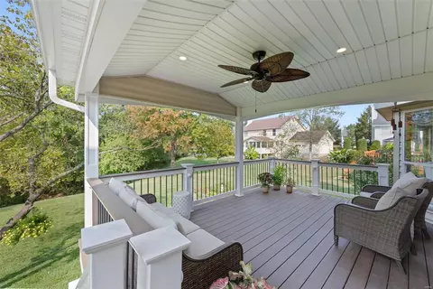 Exterior - 2523 Barrett Springs Dr, Ballwin, MO 63021 photo 5 of 20