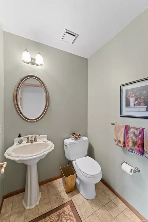 Bath - 2523 Barrett Springs Dr, Ballwin, MO 63021 photo 1 of 4