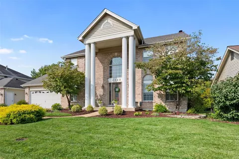 Exterior - 2523 Barrett Springs Dr, Ballwin, MO 63021 photo 4 of 20