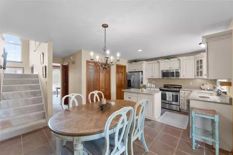 Dining - 2523 Barrett Springs Dr, Ballwin, MO 63021 photo 4 of 8