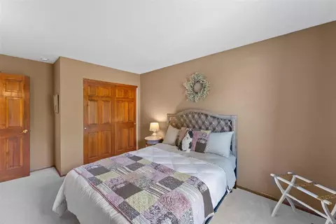 Bedroom - 2523 Barrett Springs Dr, Ballwin, MO 63021 photo 7 of 7