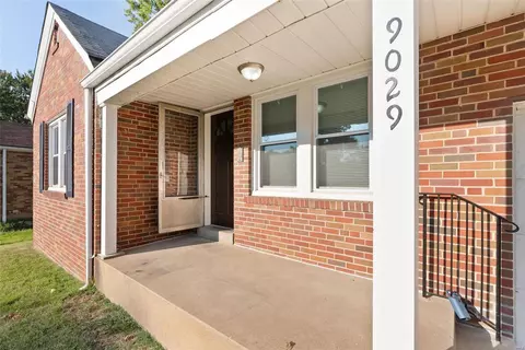 Exterior - 9029 Patrick Dr, Saint Louis, MO 63114 photo 2 of 6