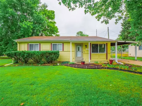 2480 6th Ln, Florissant, MO 63031