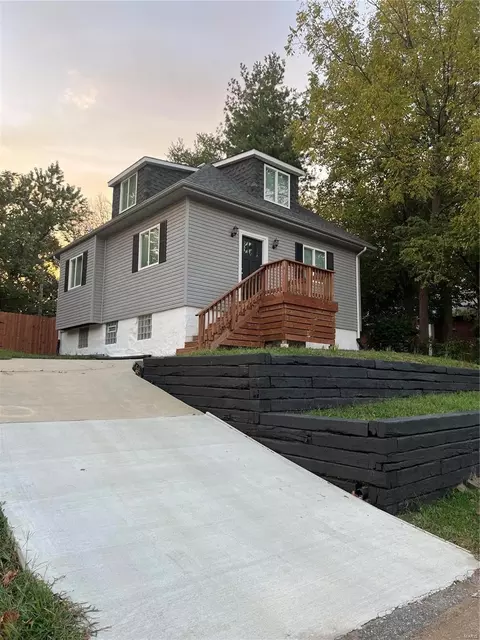 1507 Purdue Ave, Saint Louis, MO 63133
