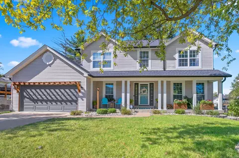 905 Squirrels Nest Ct, Saint Charles, MO 63303
