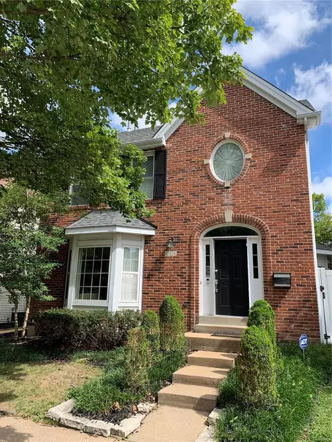 7616 Balson Ave, University City, MO 63130
