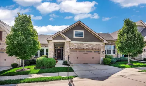 502 Trevi Ln, Ellisville, MO 63011