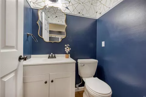 Bath - 1075 Johanna Dr, Ballwin, MO 63021 photo 1 of 5