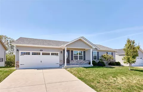 474 Honeysuckle Creek Dr, Wentzville, MO 63385