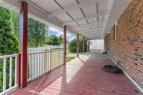 Exterior - 1260 Mueller Rd, O'fallon, MO 63366 photo 7 of 12
