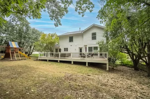 Exterior - 750 Redstart Dr, Ellisville, MO 63021 photo 7 of 9