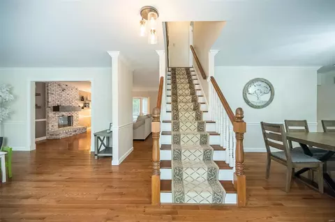 Entry Way - 750 Redstart Dr, Ellisville, MO 63021 photo 1 of 4