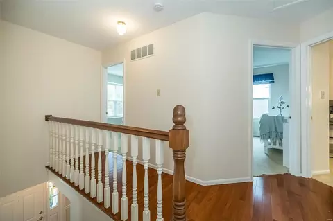 Entry Way - 750 Redstart Dr, Ellisville, MO 63021 photo 4 of 4