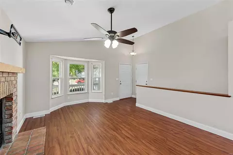 Living - 67 Jacqueline Cir, O'fallon, MO 63368 photo 2 of 3