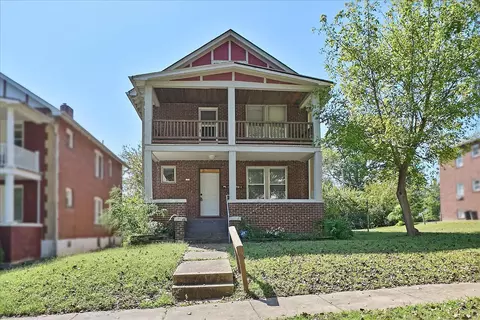 6742 Crest Ave, Saint Louis, MO 63130