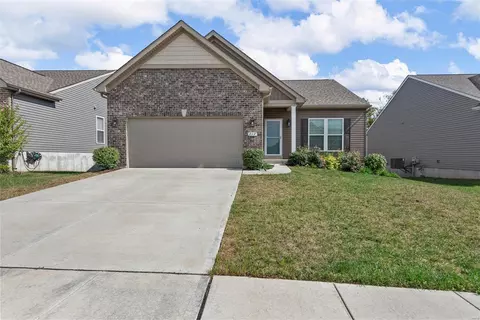 217 Barrington Ridge Ln, Wentzville, MO 63385