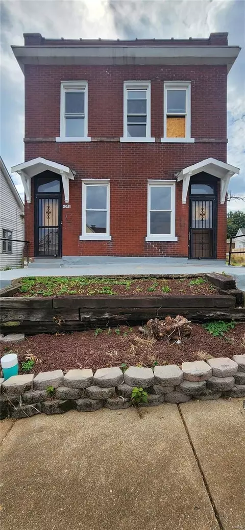 4046 Taft Ave, Saint Louis, MO 63116
