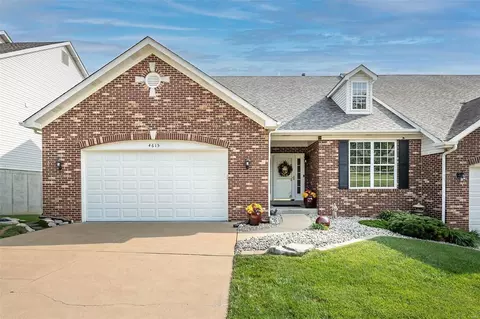 4615 Sienna Oaks Ct, Saint Louis, MO 63128