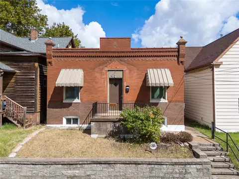 4123 Schiller Pl, Saint Louis, MO 63116