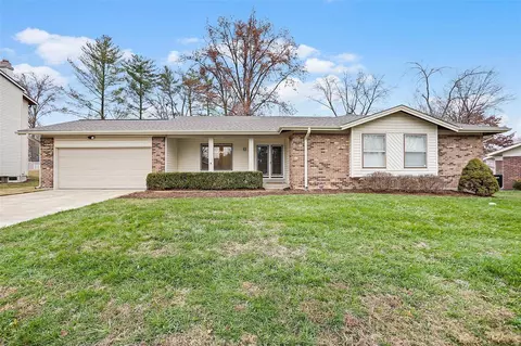 12839 Hasbrook Dr, Saint Louis, MO 63146