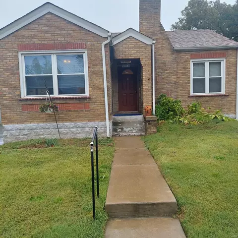 Undisclosed, Breckenridge Hills, MO 63114