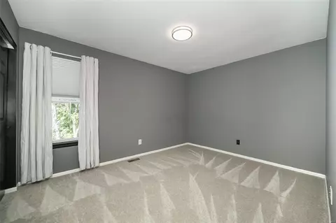 Bedroom - 855 Legends View Dr, Eureka, MO 63025 photo 5 of 5