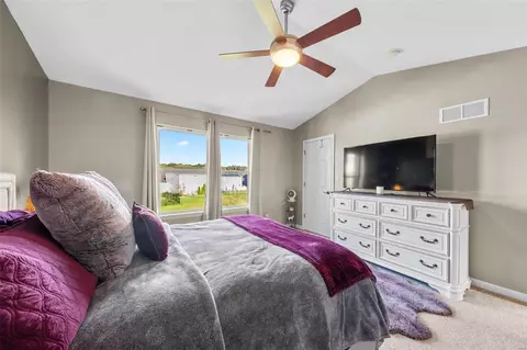 Bedroom - 325 Burning Brook Dr, O'fallon, MO 63366 photo 2 of 6