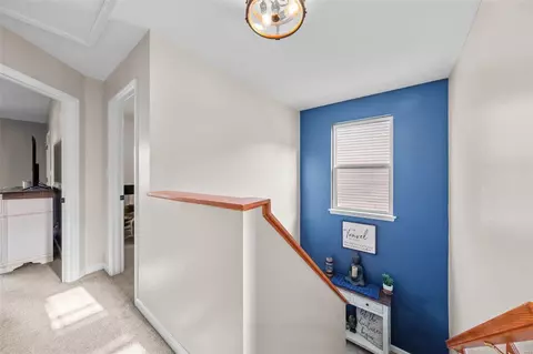 Entry Way - 325 Burning Brook Dr, O'fallon, MO 63366 photo 3 of 4