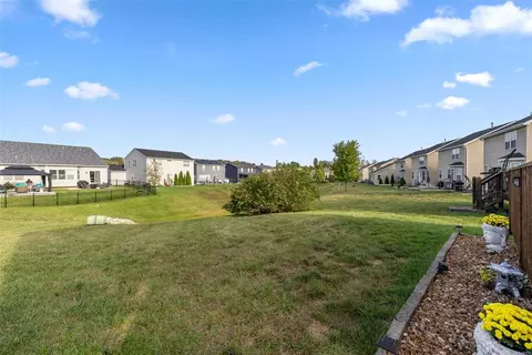 Exterior - 325 Burning Brook Dr, O'fallon, MO 63366 photo 7 of 12