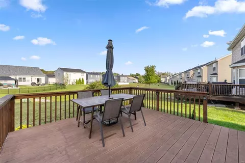 Exterior - 325 Burning Brook Dr, O'fallon, MO 63366 photo 3 of 12