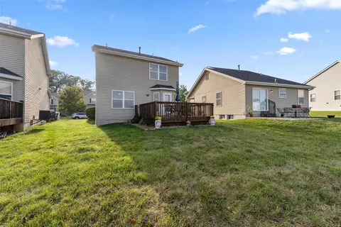 Exterior - 325 Burning Brook Dr, O'fallon, MO 63366 photo 5 of 12