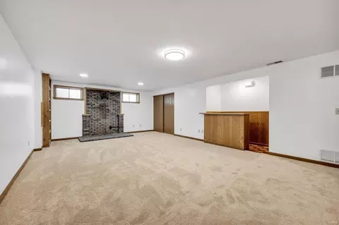 Living - 605 Nandale Ln, Manchester, MO 63021 photo 10 of 11