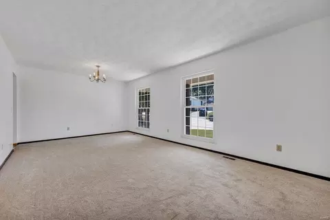 Living - 605 Nandale Ln, Manchester, MO 63021 photo 6 of 11