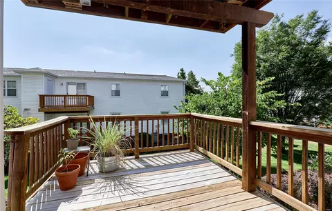 9112 Eager Rd, Saint Louis, MO 63144 photo 32
