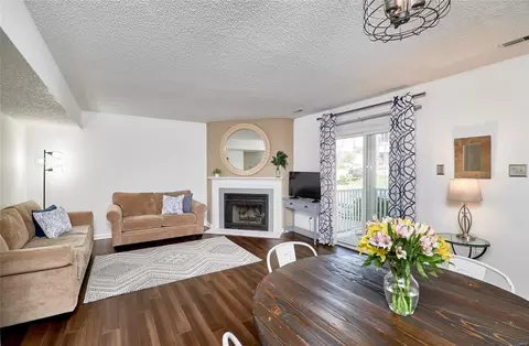 9112 Eager Rd, Saint Louis, MO 63144 photo 9